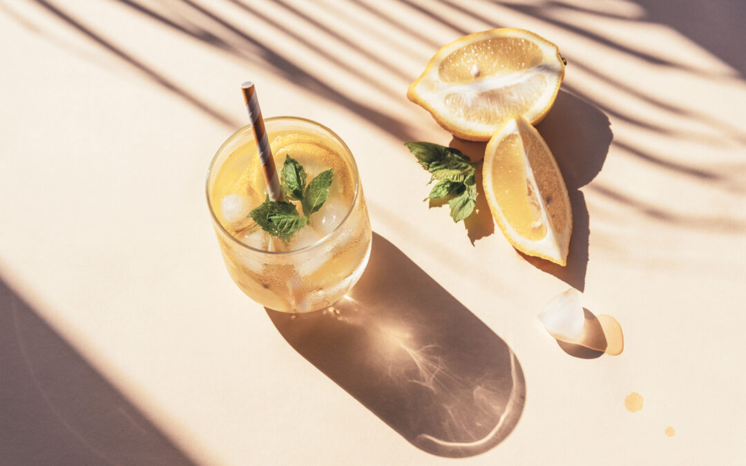 Honeybush Citrus Smash Cocktail